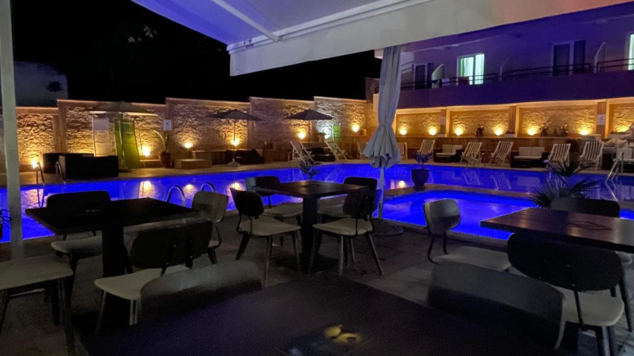 Hotel Istatov 诺弗多伊兰 外观 照片